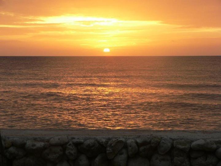 By The Sea Resort Santa Fe  ภายนอก รูปภาพ
